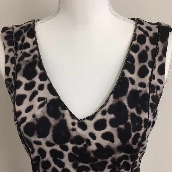 SOLD. J-Lo Leopard Print Dress!!! Sz 6 - Picture 2 of 8
